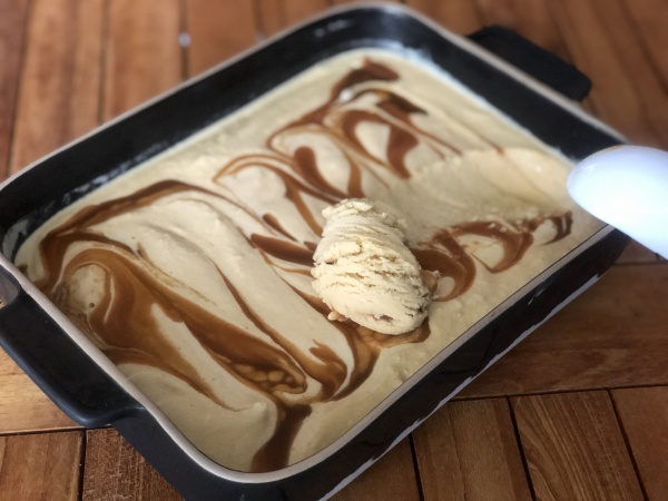 Glace au caramel