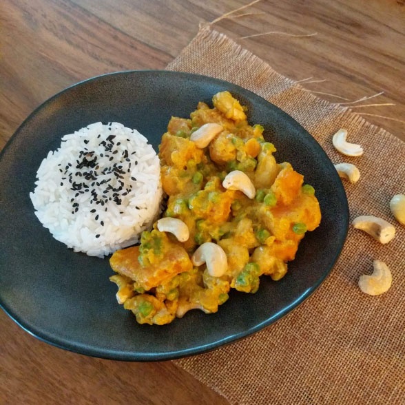 Curry rouge de patate douce et de noix de coco