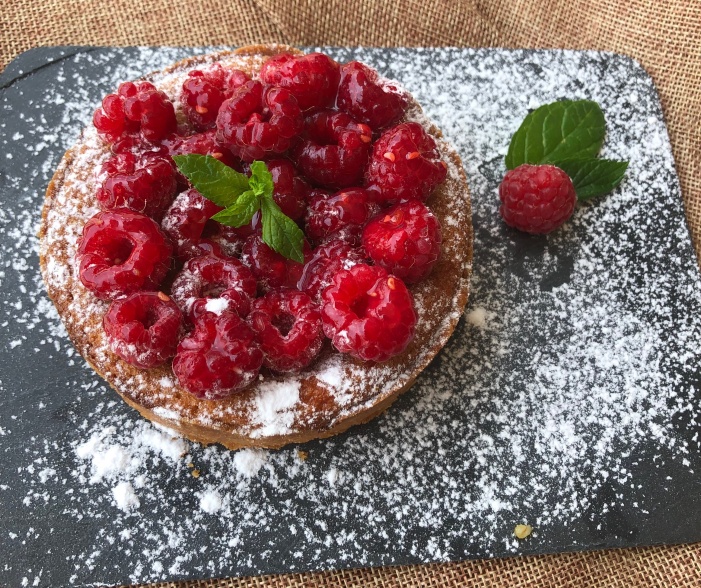 Tarte aux framboises Amandine