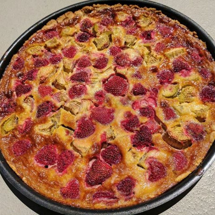 Tarte à la Rhubarbe & Fraise