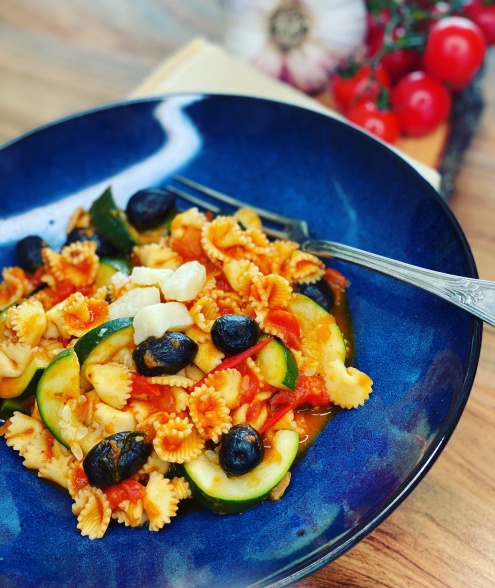 Pâte à la courgette et aux olives noires